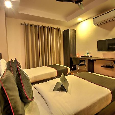Artisan Rooms Nowe Delhi Zewnętrze zdjęcie