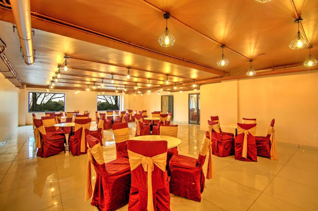 Artisan Rooms Nowe Delhi Zewnętrze zdjęcie