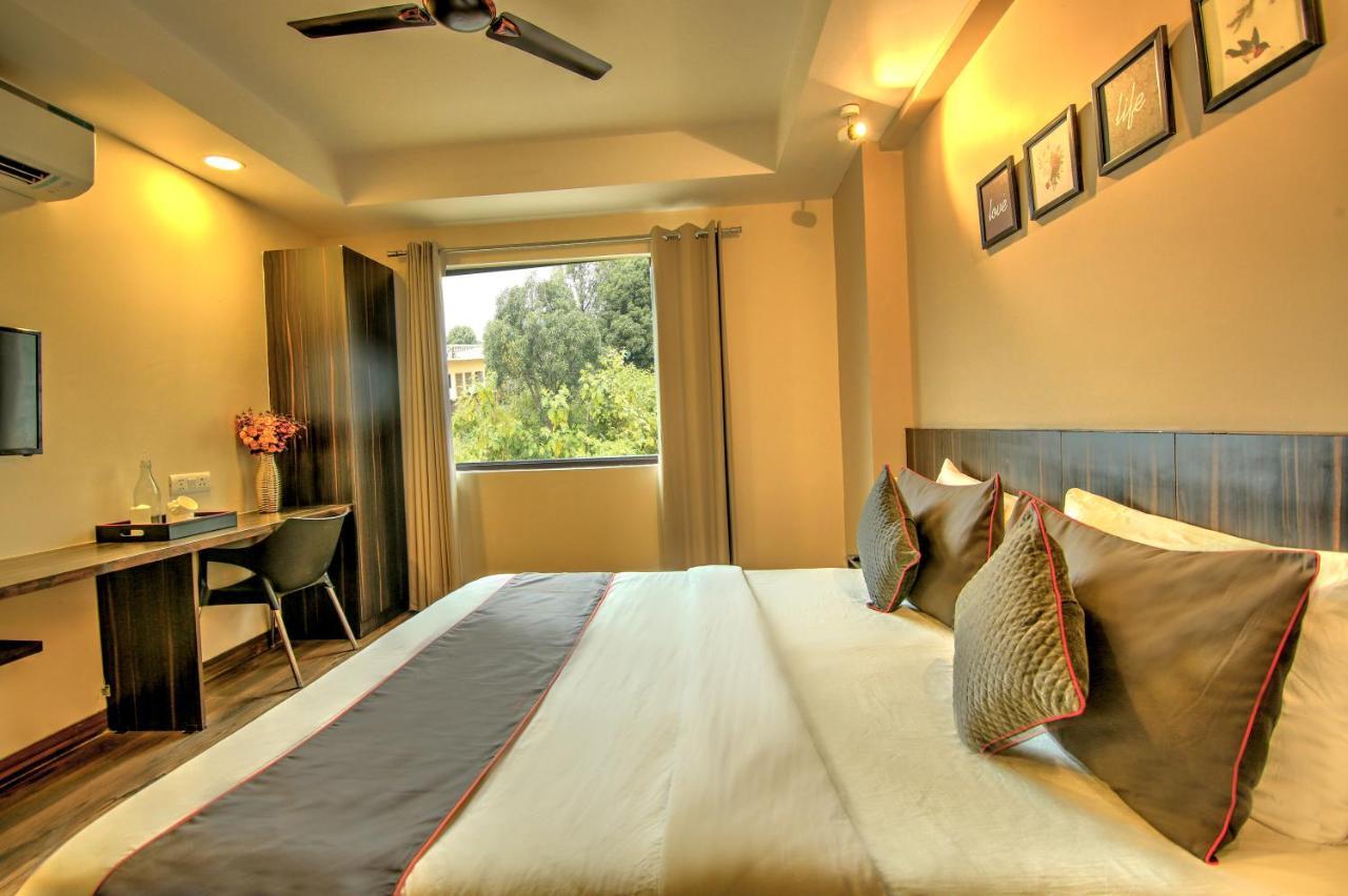 Artisan Rooms Nowe Delhi Zewnętrze zdjęcie